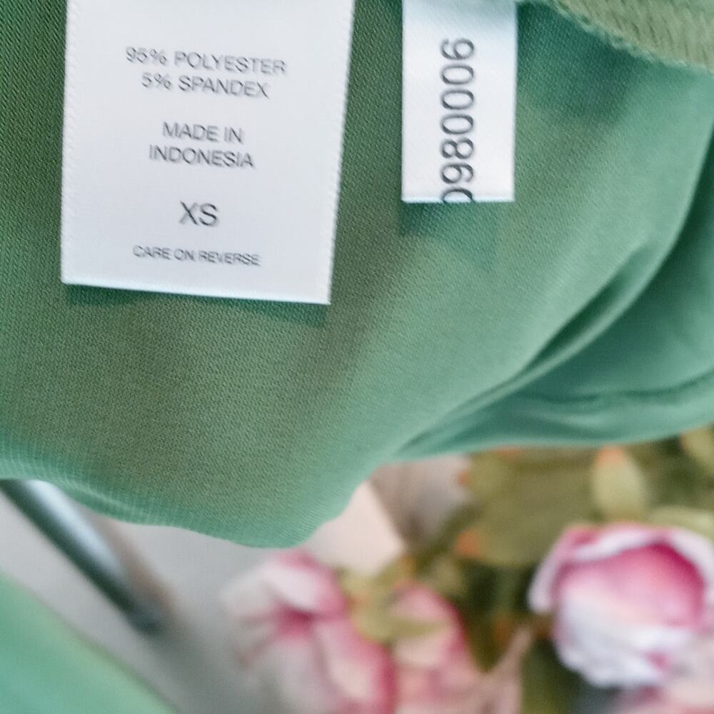 NEW YORK & COMPANY Green Paradise Halter Wide Leg Jumpsuit Cropped Coastal Chic - Picture 14 of 16